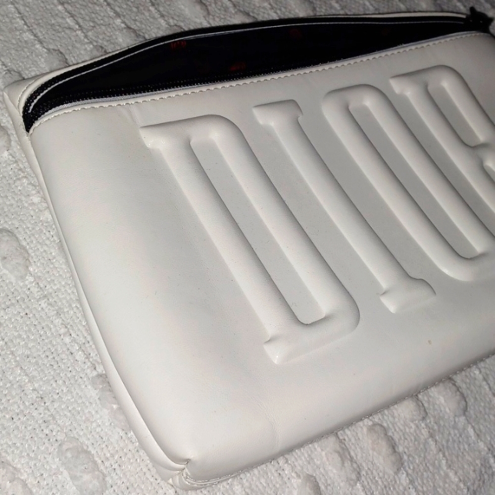 DIOR COSMETIC BAG - Picture 2 of 8